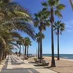 شقة Princess Retreat Beautiful Modern Aprt 2 Min Walk From *