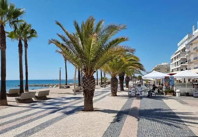 Appartement Princess Retreat Beautiful Modern Aprt 2 Min Walk From Quarteira