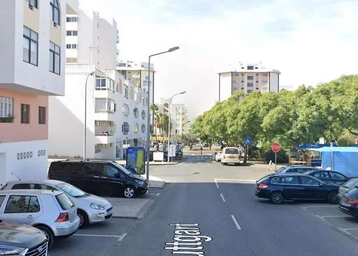 Princess Retreat Beautiful Modern Aprt 2 Min Walk From Appartement Quarteira