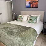 アパート Princess Retreat Beautiful Modern Aprt 2 Min Walk From