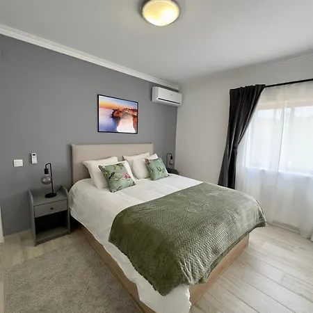 Princess Retreat Beautiful Modern Aprt 2 Min Walk From * Quarteira