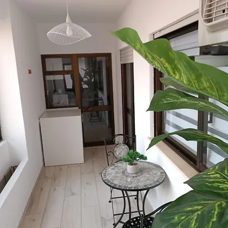Princess Retreat Beautiful Modern Aprt 2 Min Walk From * Quarteira